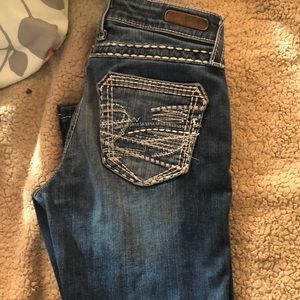 boot cut pants